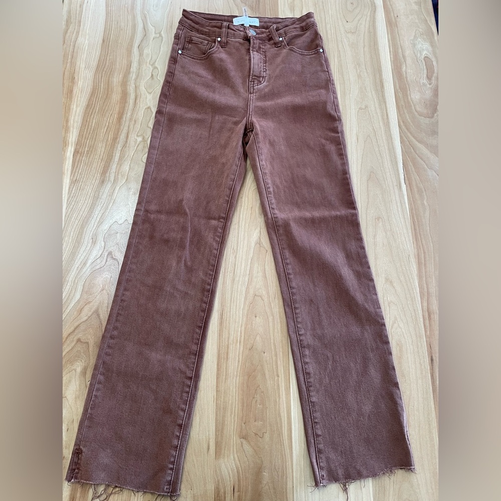 Women's Straight Leg Jeans - Brown